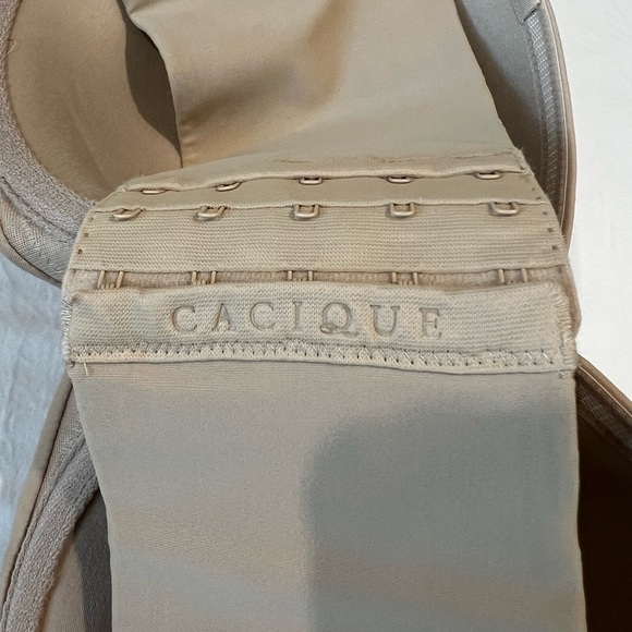 Cacique 40DDD Strapless Convertible Bra Nude Beige Smooth Support - Picture 3 of 3